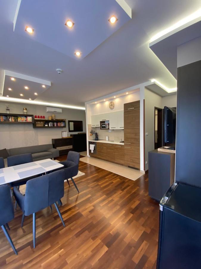 B-Home Resort Zamárdi Dış mekan fotoğraf